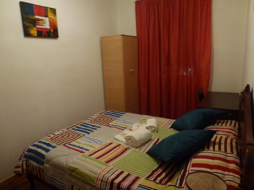 Hospedaria D. Damélio Lisboa Extérieur photo