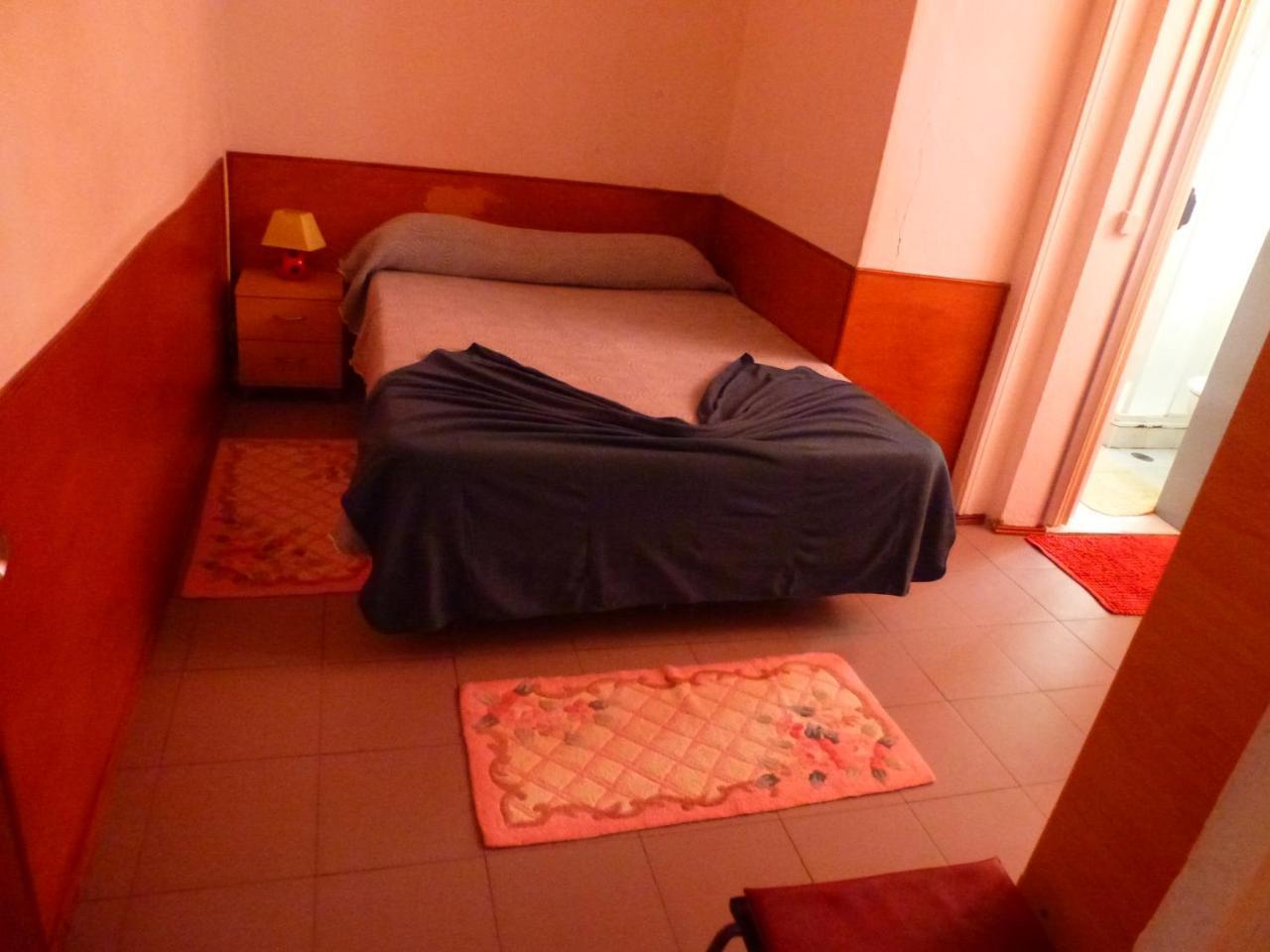 Hospedaria D. Damélio Lisboa Extérieur photo
